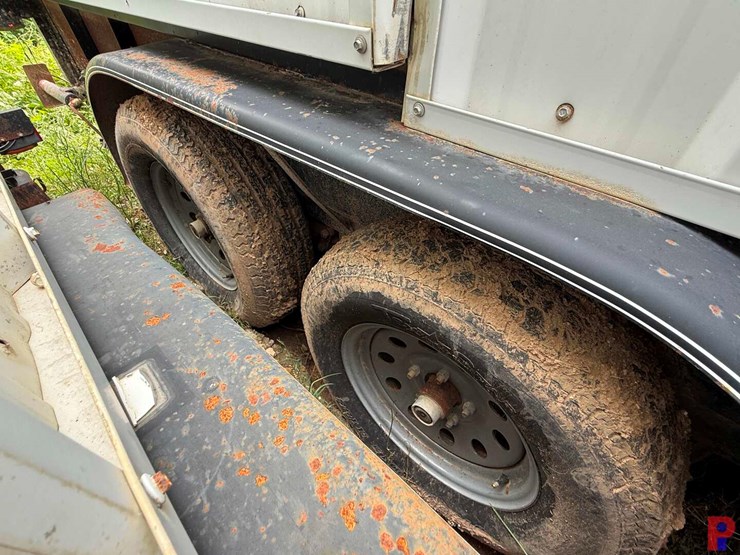2012-maxey-welding-16’-t/a-bumper-pull-cool-down-trailer-image-3