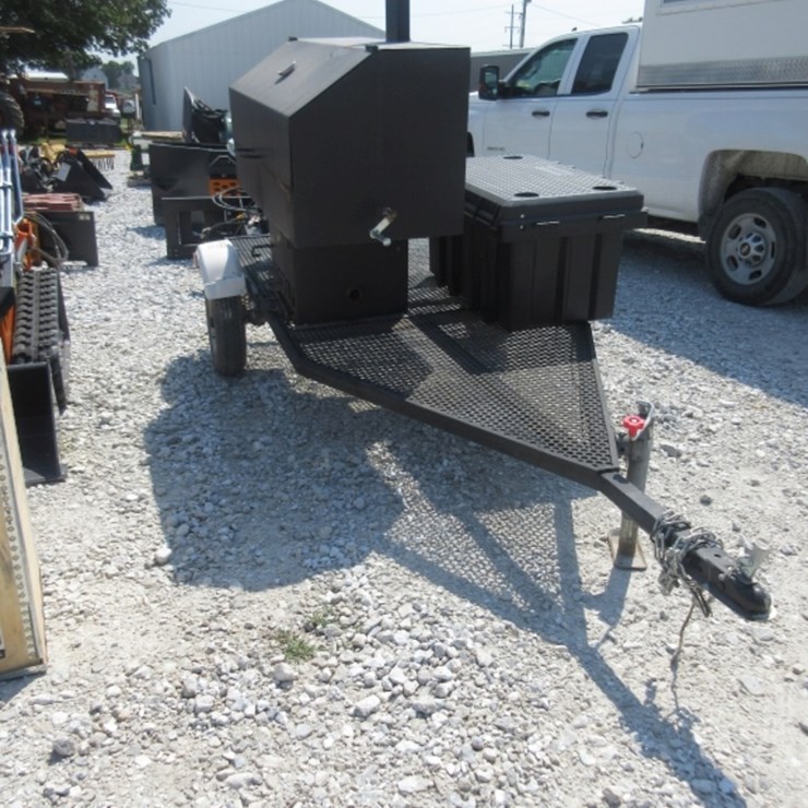 Smoke Daddy Portable Grill