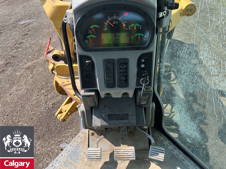 caterpillar-140m-image-3
