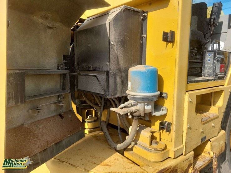 2007-caterpillar-627g-image-38