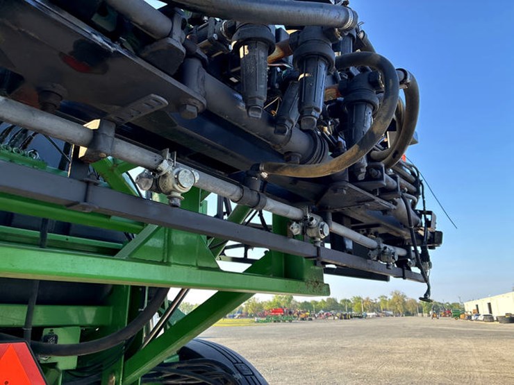 1999-john-deere-4700-image-57