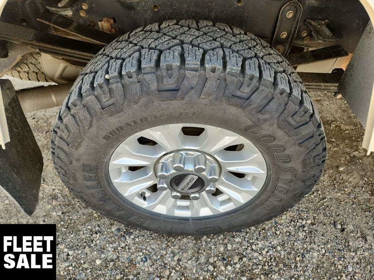 2020-ford-f350-image-29