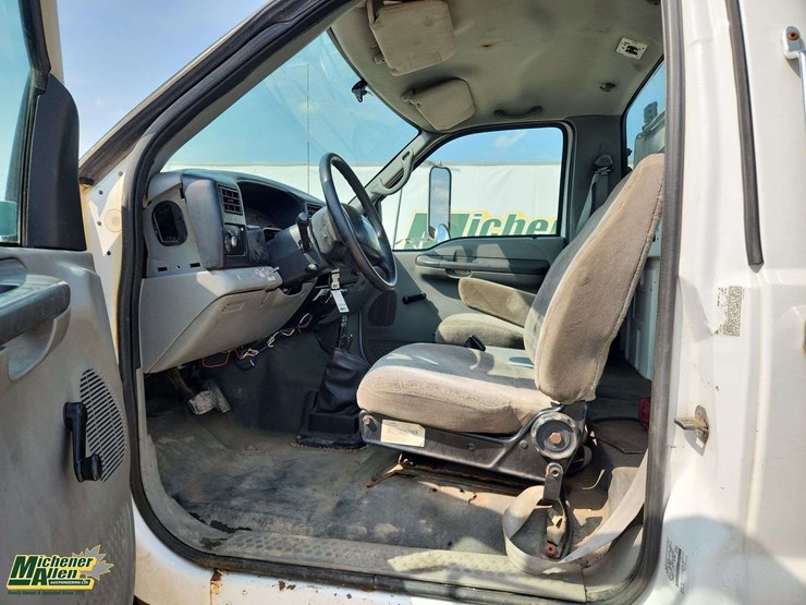 2002-ford-f650-image-8