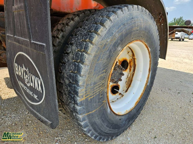 2006-international-durastar-4400-image-15