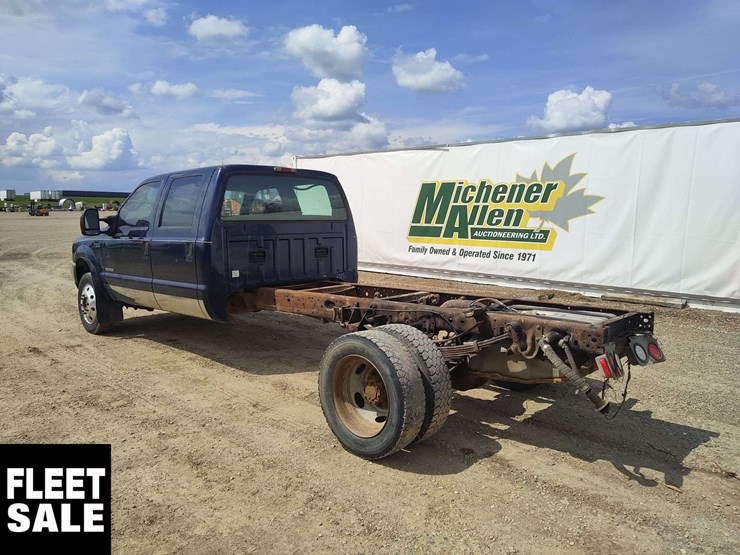 2003-ford-f550-image-3