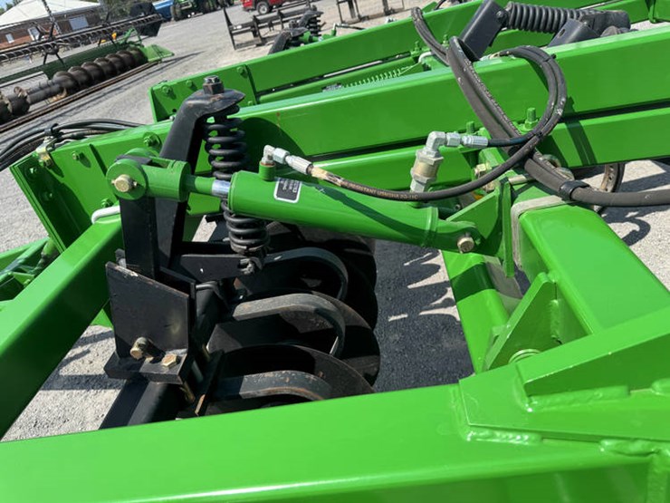 john-deere-714-image-14