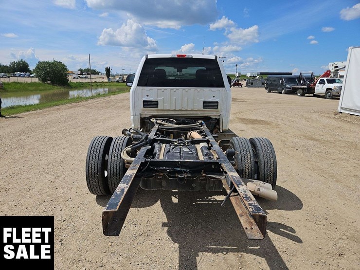 2019-ford-f550-image-22