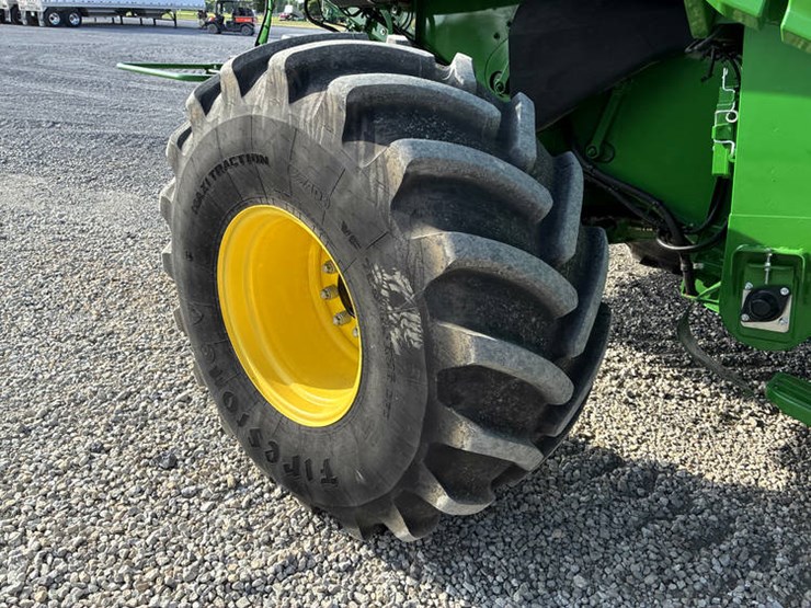 2024-john-deere-s790-image-44