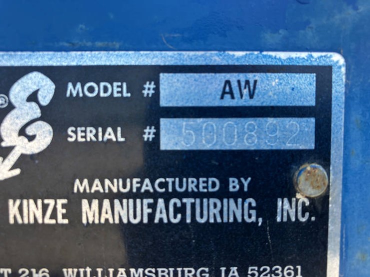 1994-kinze-840-image-4