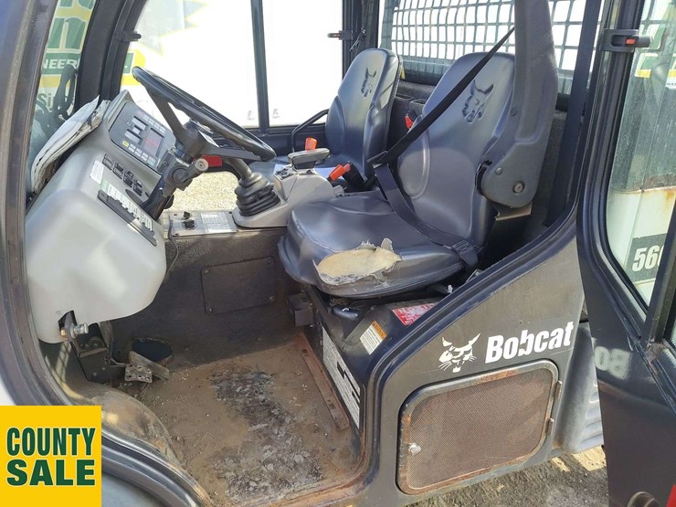 2011-bobcat-toolcat-5600-image-6
