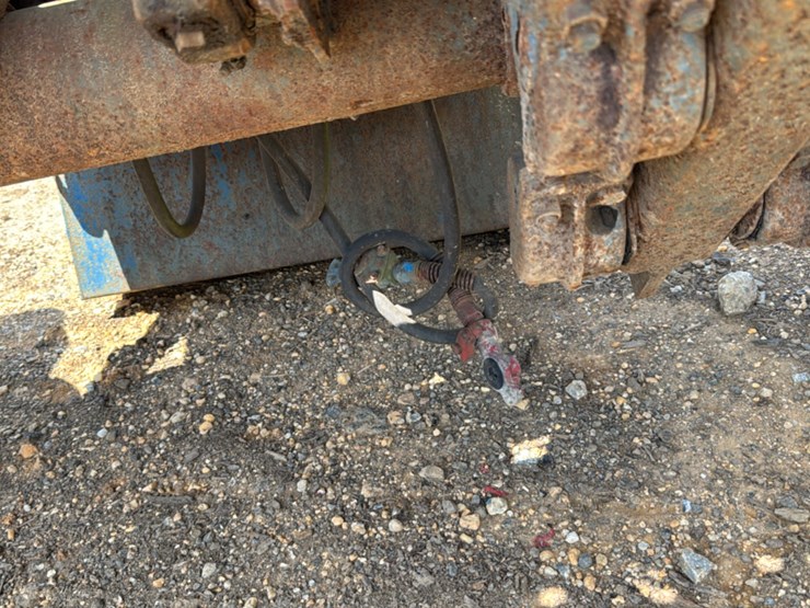 #255-•-semi-5th-wheel-dolley-image-7