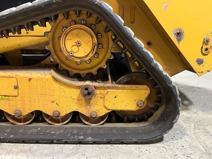 caterpillar-279c2-image-15