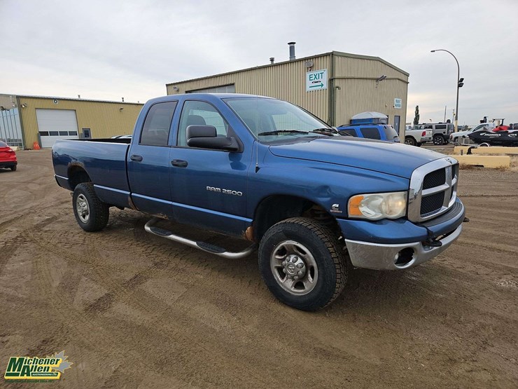 2003-dodge-ram-2500-image-2