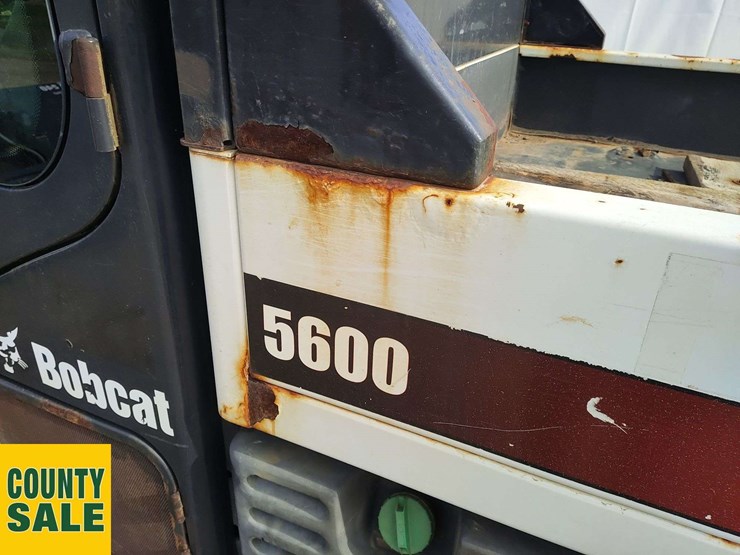 2011-bobcat-toolcat-5600-image-36