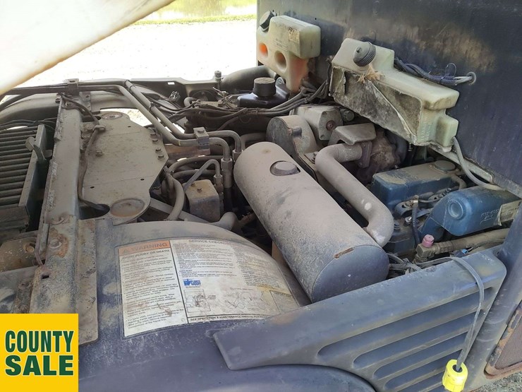 2011-bobcat-toolcat-5600-image-22
