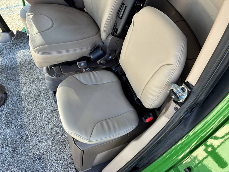 2024-john-deere-s790-image-98