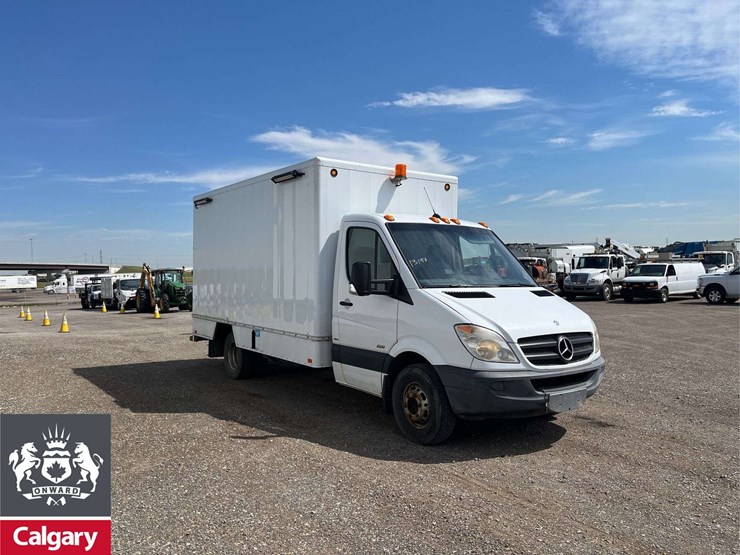 2010-mercedes-benz-sprinter-3500-image-15