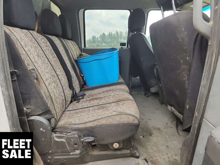 2016-ford-f550-image-19