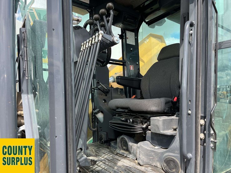 2017-deere-870g-image-9