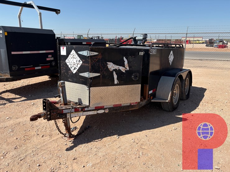 axis-products-t/a-bumper-pull-fuel-trailer-image-1