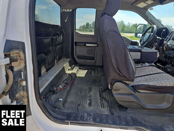 2019-ford-f550-image-24