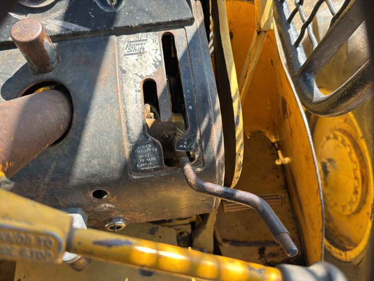 john-deere-440-image-42