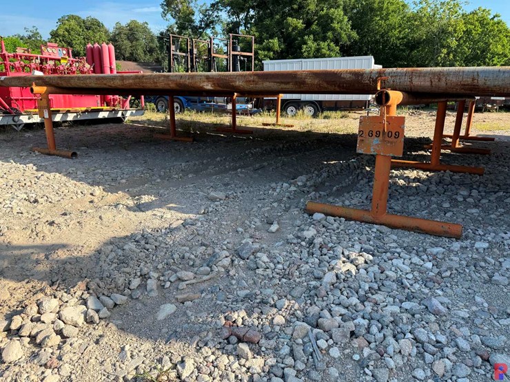 (2-x-$)-27’l-x-43”-t-framed-pipe-racks-image-1