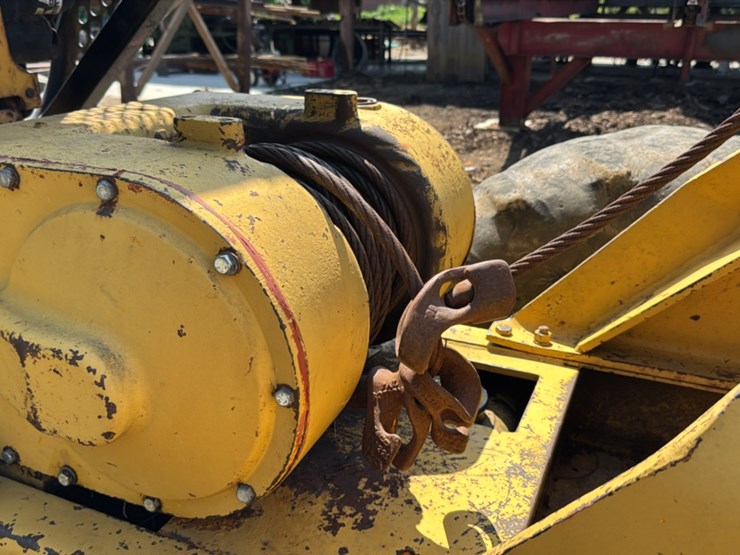 john-deere-440-image-12