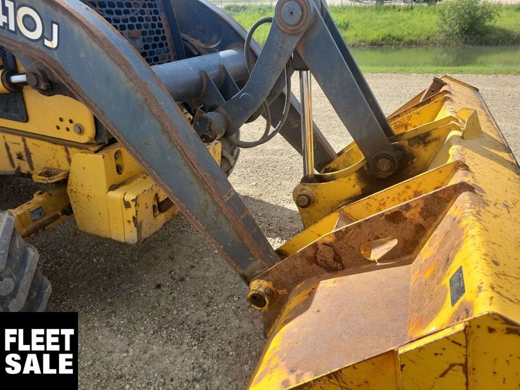 2009-deere-410j-image-34