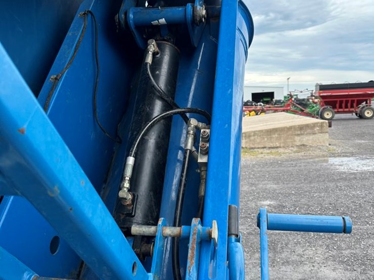 kinze-1050-image-14