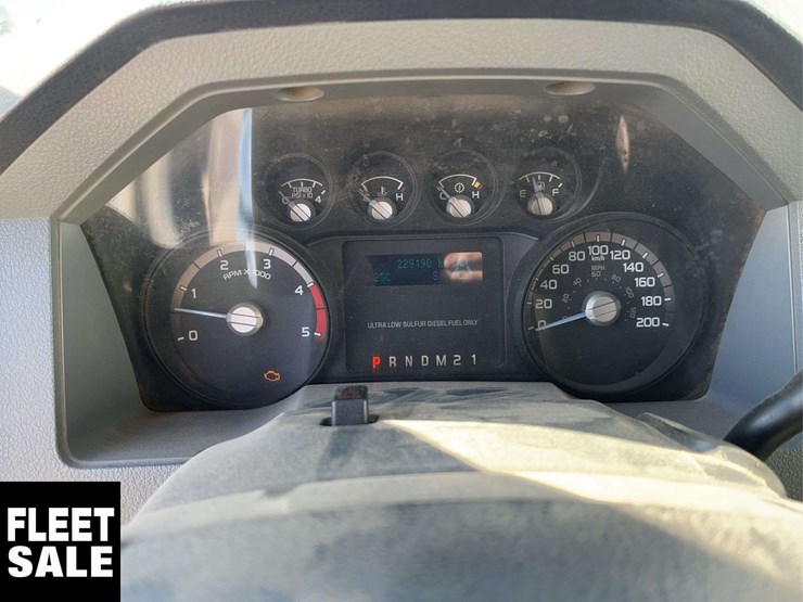 2015-ford-f550-image-7