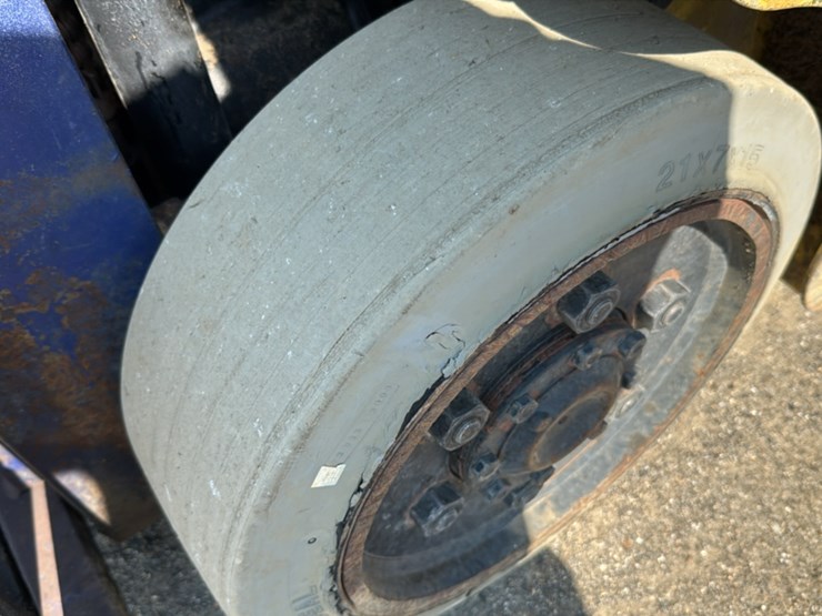 komatsu-fg20-11-image-16