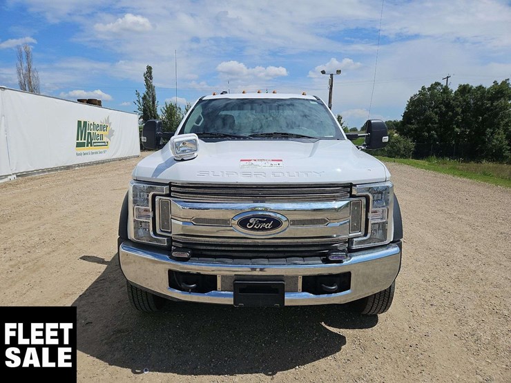 2019-ford-f550-image-21