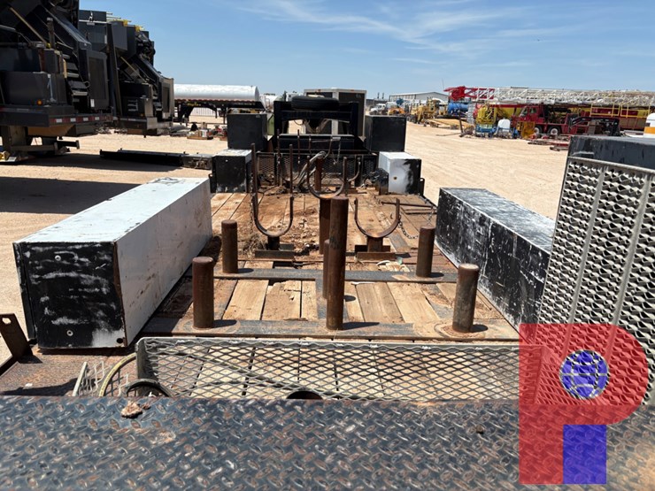 2012-big-tex-26’-x-102”-t/a-gooseneck-tool-transport-trailer-image-6