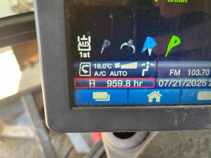 takeuchi-tb370-image-28