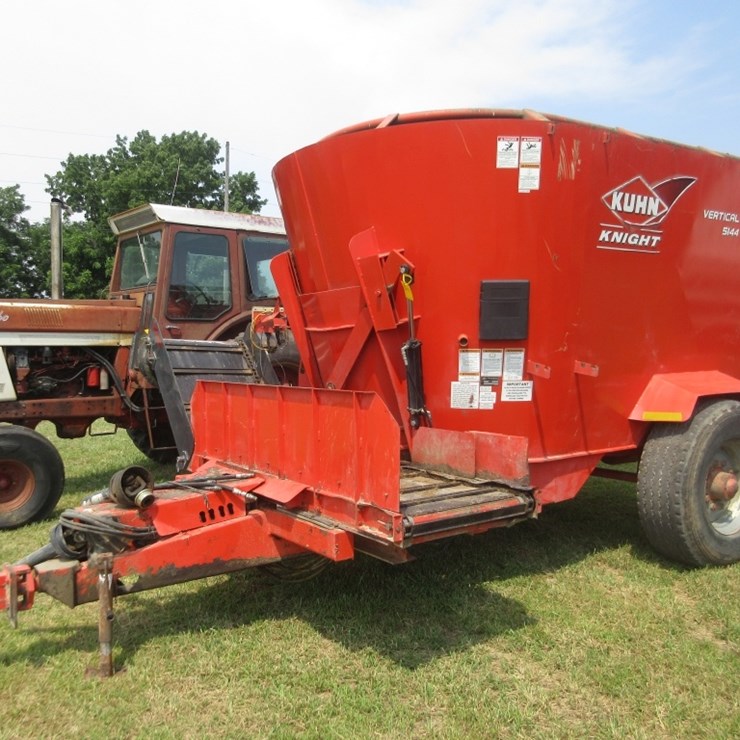 KUHN KNIGHT 5144