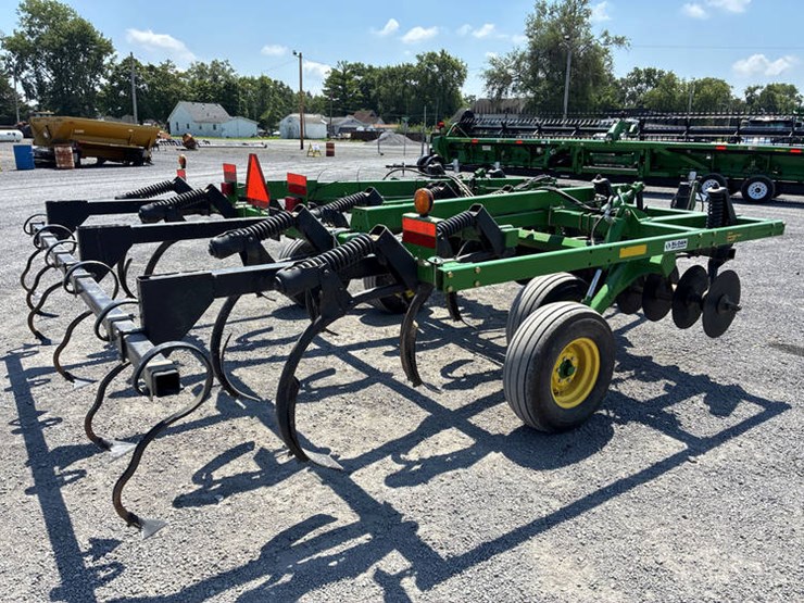 2014-john-deere-714-image-8