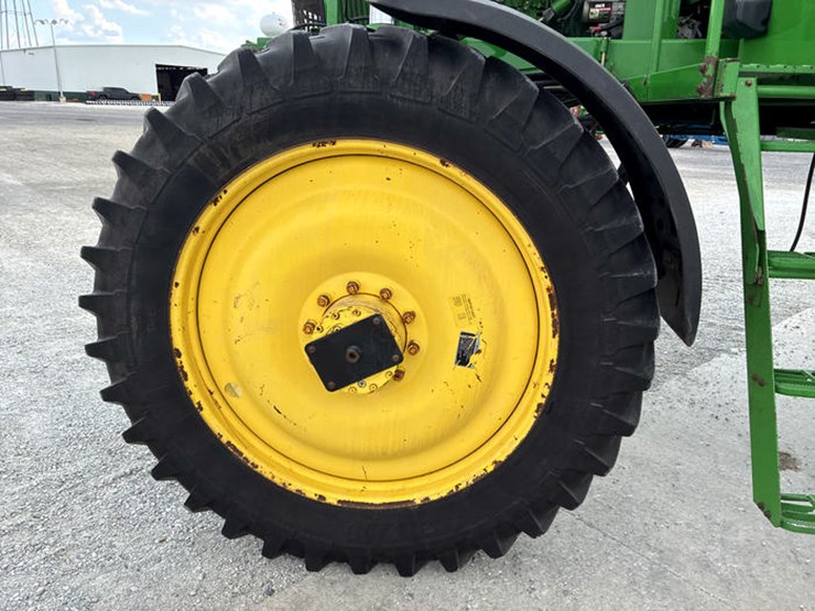 2003-john-deere-4710-image-56