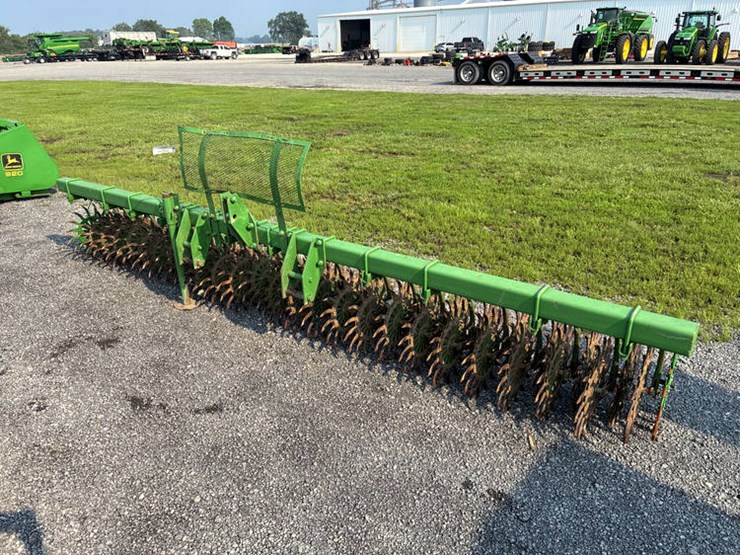 john-deere-400-image-1