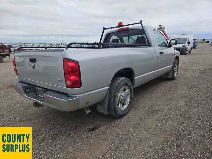 2008-dodge-ram-2500-image-4