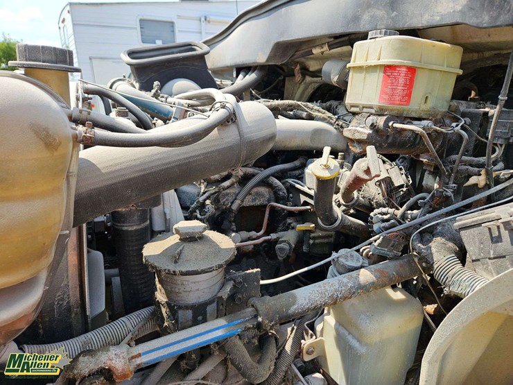 2006-international-durastar-4400-image-18