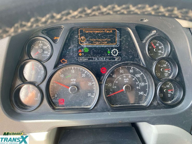 2019-peterbilt-579-image-38