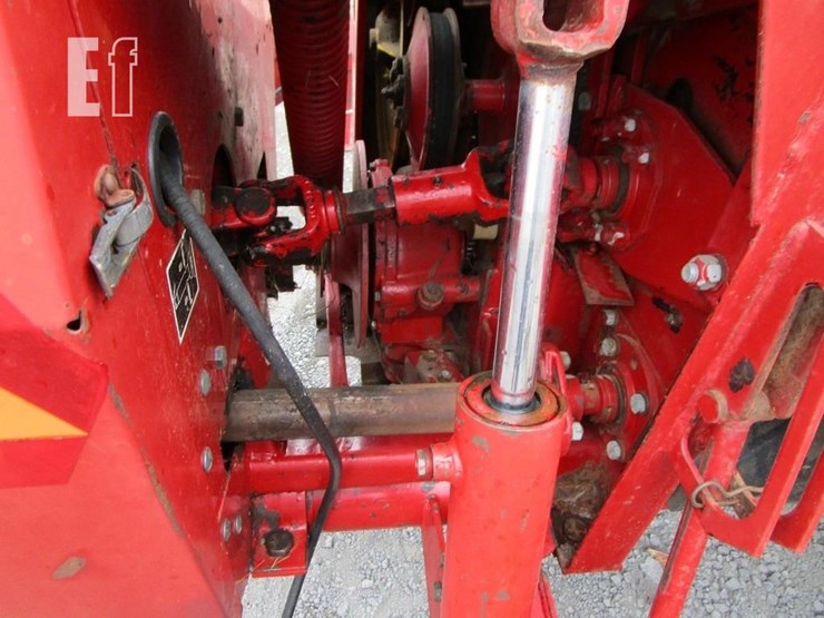 new-holland-489-image-9