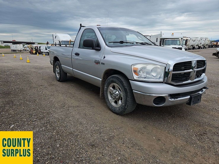 2008-dodge-ram-2500-image-2