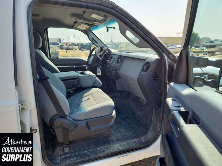 2016-ford-f250-image-16
