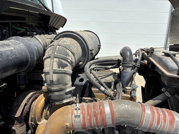 caterpillar-c13-image-58