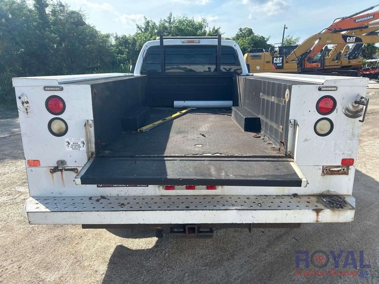 2014-ford-f450-image-22