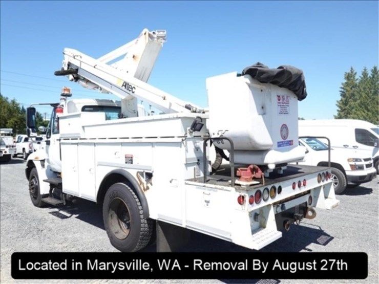 2009-international-durastar-4300-image-21