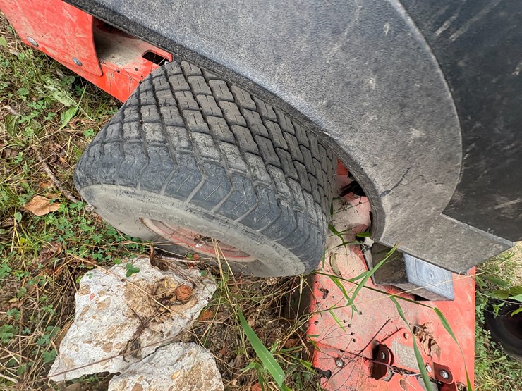 #25349-•-inop-bad-boy-outlaw-zero-turn-mower-image-8