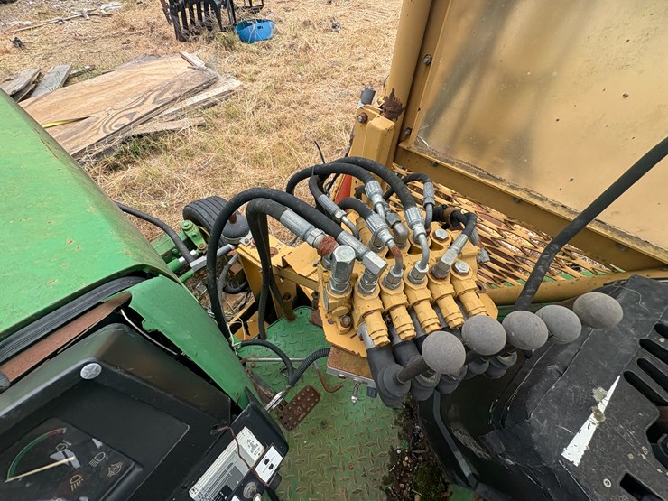 2000-john-deere-6310-image-49
